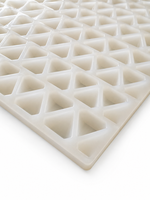 2mL diamond gummy mold cavity detail