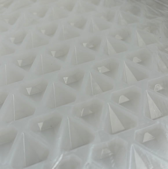 Moule gommeux de diamant 2 ml - 179 cavités