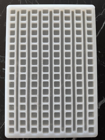 2,3 ml de déposant universel Cube moule gommeux - 136 cavités