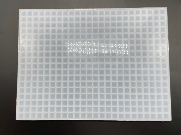 1,5 ml de moule gommeux en silicone carré - 432 Cavités