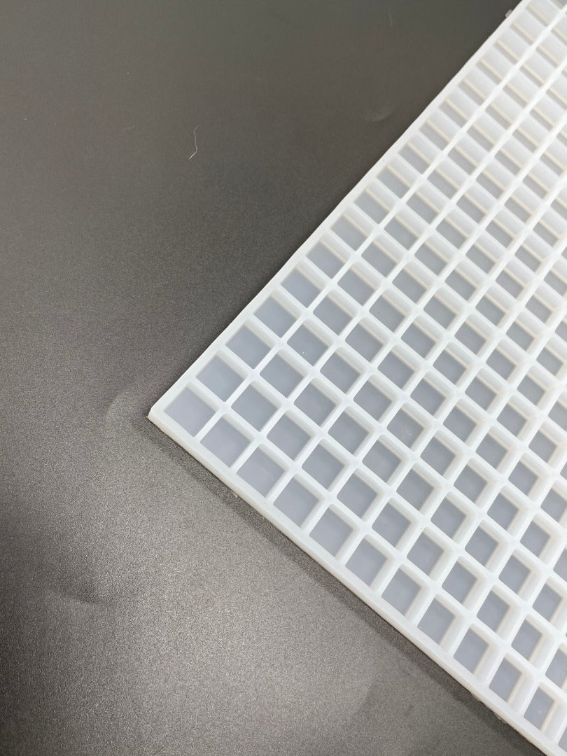 1,5 ml de moule gommeux en silicone carré - 432 Cavités